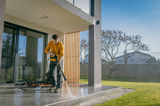 Best Gutter Cleaning  in Manorville, NY